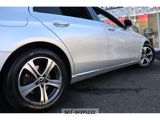 Mercedes Benz E-CLASS 2018-01 789279-24