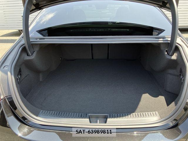 Mercedes Benz E-CLASS 2025-02 1165223-9