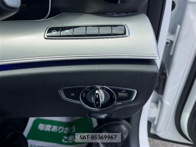 Mercedes Benz E-CLASS 2018-09 611788-15