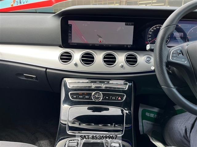 Mercedes Benz E-CLASS 2018-09 611788-16