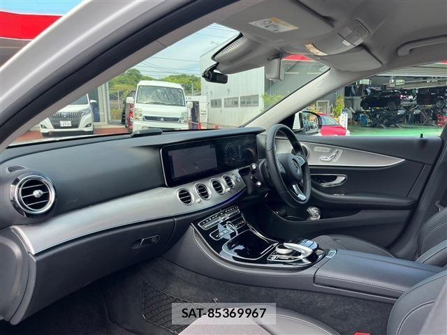 Mercedes Benz E-CLASS 2018-09 611788-25