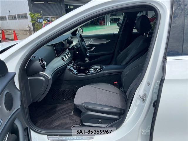 Mercedes Benz E-CLASS 2018-09 611788-2