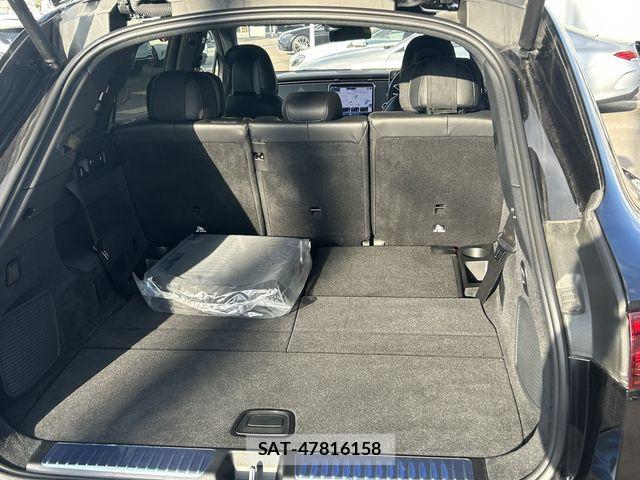 Mercedes Benz EQS 2023-11 1053288-27
