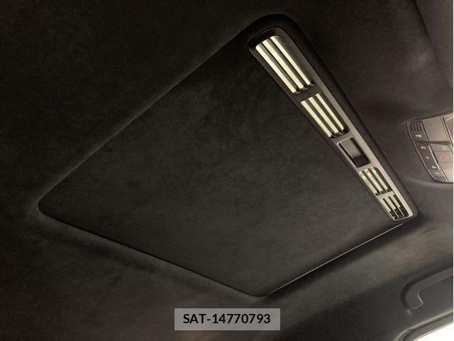 Mercedes Benz G-CLASS 2023-10 743658-5
