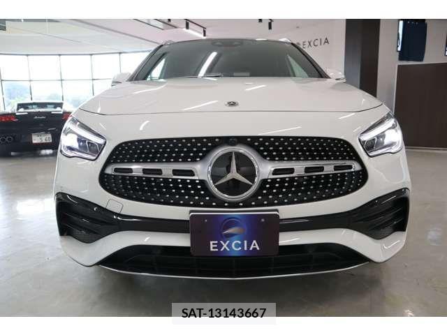 Mercedes Benz GLA-CLASS 2020-11 520645-1