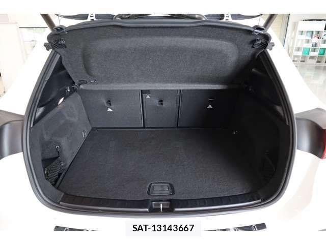 Mercedes Benz GLA-CLASS 2020-11 520645-4