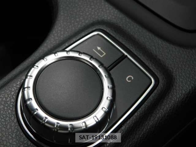 Mercedes Benz GLA-CLASS 2015-07 875165-11