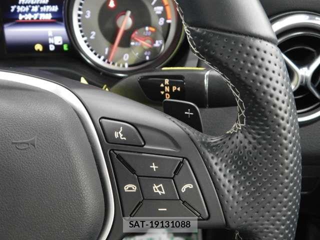 Mercedes Benz GLA-CLASS 2015-07 875165-16