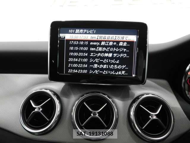 Mercedes Benz GLA-CLASS 2015-07 875165-6