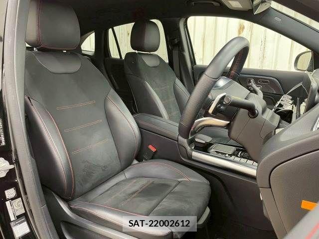 Mercedes Benz GLA-CLASS 2020-12 1067182-8