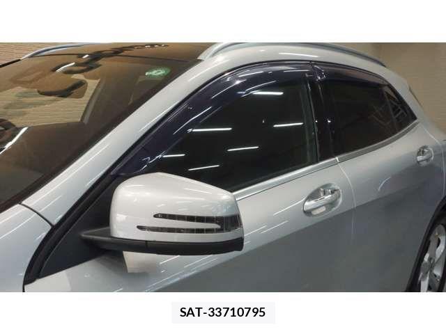 Mercedes Benz GLA-CLASS 2017-09 1140344-11