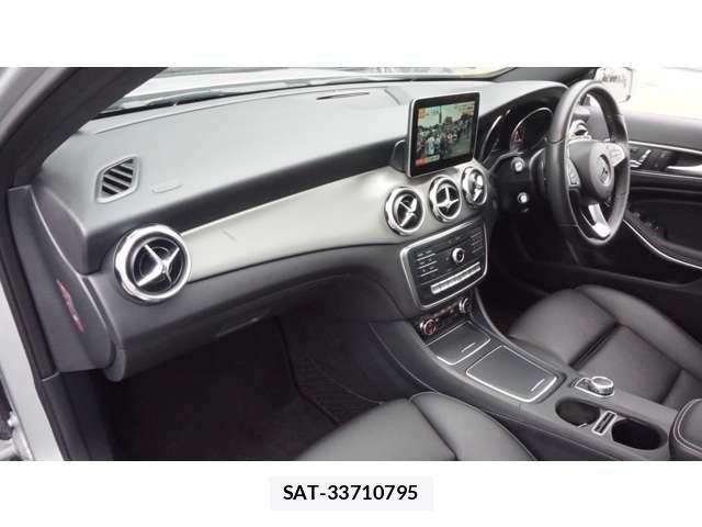 Mercedes Benz GLA-CLASS 2017-09 1140344-19