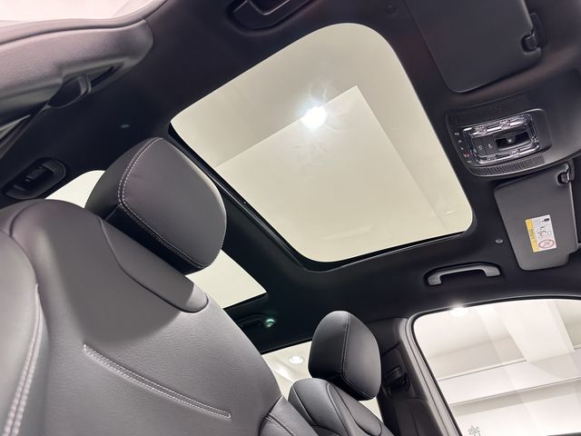 Mercedes Benz GLB-CLASS 2024-02 463374-6