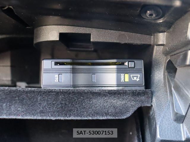 Mercedes Benz GLC-CLASS 2016-01 769480-10