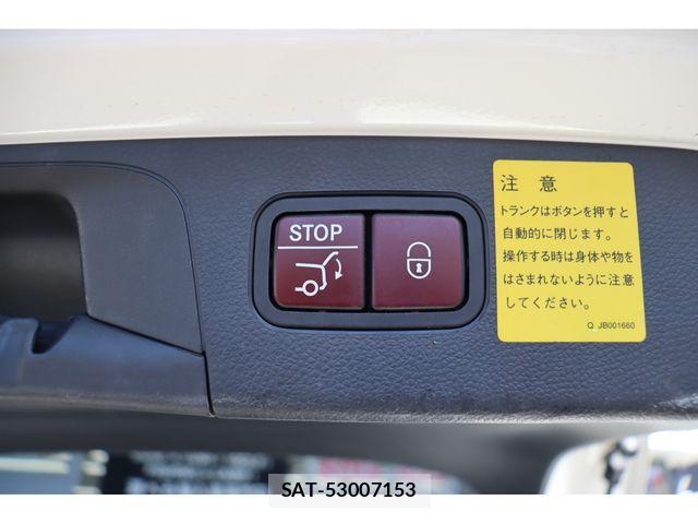 Mercedes Benz GLC-CLASS 2016-01 769480-17