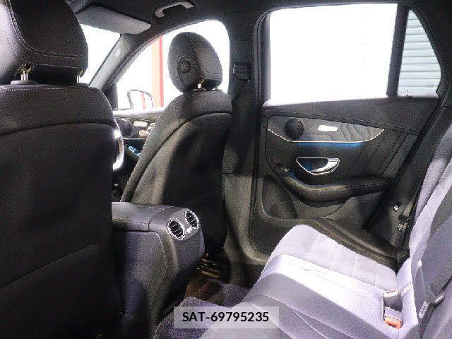 Mercedes Benz GLC-CLASS 2016-05 1016879-29