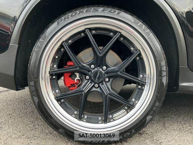 Mercedes Benz GLC-CLASS 2017-09 529683-25