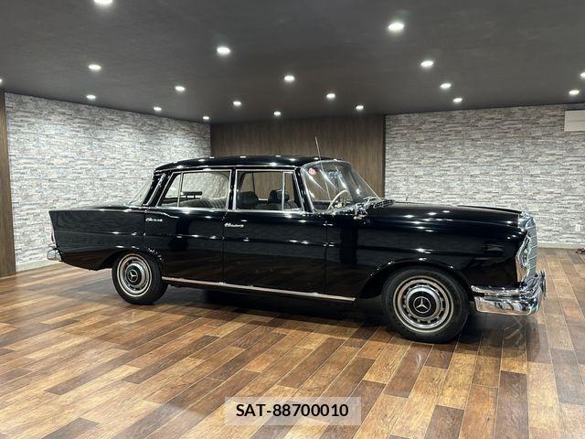 Mercedes Benz S-CLASS 1964-01 789324-6