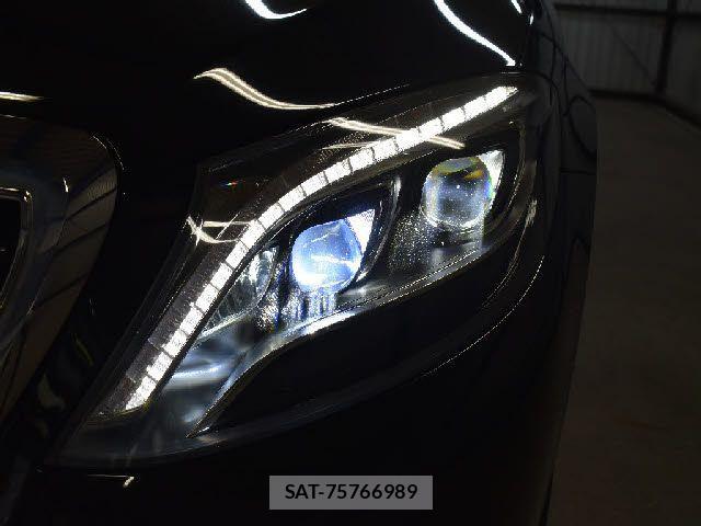 Mercedes Benz S-CLASS 2016-04 513240-27