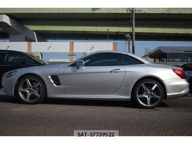 Mercedes Benz SL-CLASS 2017-05 690536-11