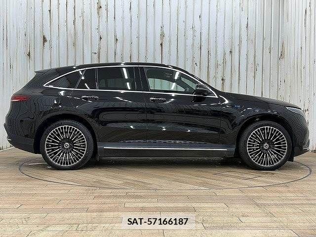 Mercedes Benz EQC 2022-04 851727-13