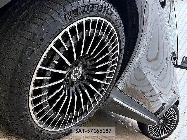 Mercedes Benz EQC 2022-04 851727-18