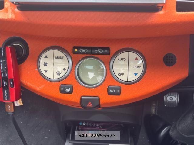 Nissan MICRA C+C 2008-04 7902953-21