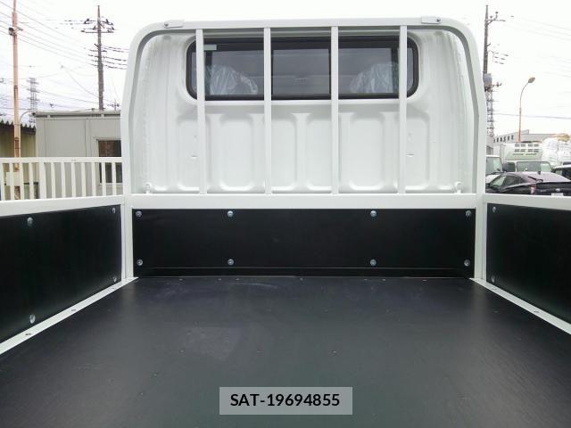 Mitsubishi I 2026-02 8336773-8