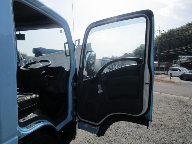 Daihatsu MIDGET II 2009-02 8060595-17