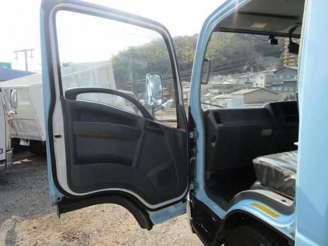 Daihatsu MIDGET II 2009-02 8060595-19