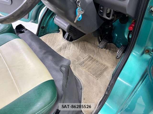 Daihatsu MIDGET II 1997-01 6613240-17