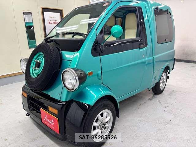 Daihatsu MIDGET II 1997-01 6613240-19