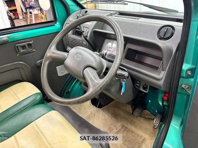Daihatsu MIDGET II 1997-01 6613240-2
