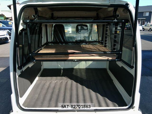 Daihatsu MIDGET II 1998-01 7221735-18