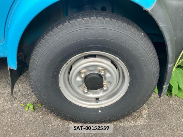 Daihatsu MIDGET II 2000-10 8438430-2