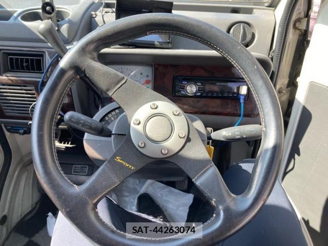 Daihatsu MIDGET II 1999-01 8457895-16