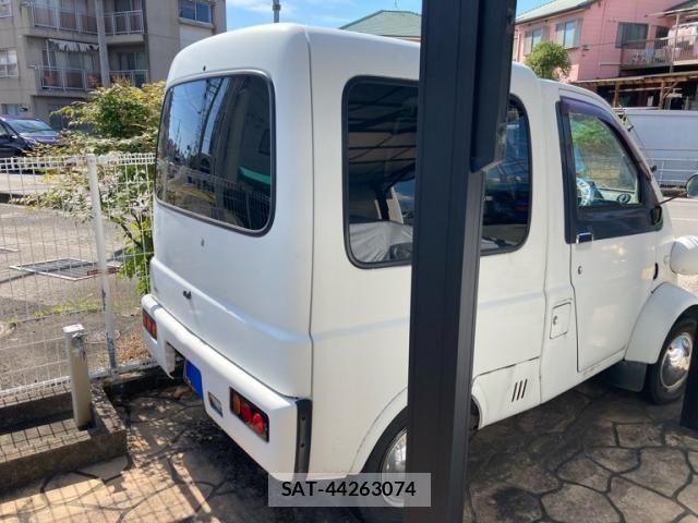 Daihatsu MIDGET II 1999-01 8457895-1