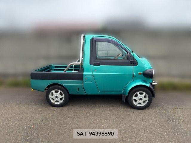 Daihatsu MIDGET II 1996-01 7328362-2