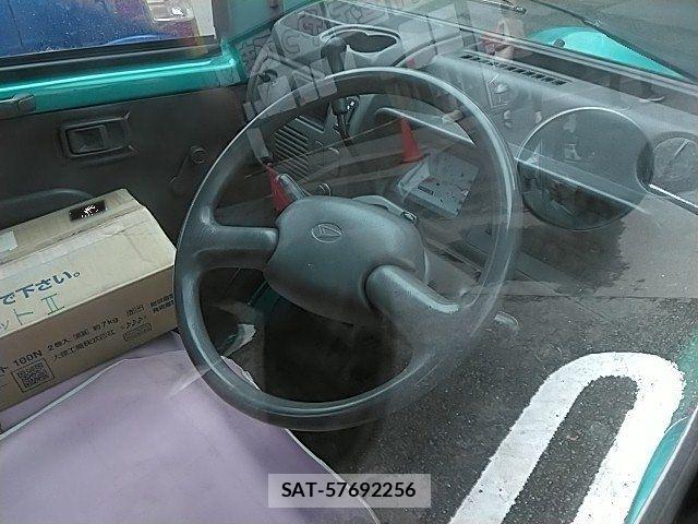 Daihatsu MIDGET II 1997-01 7902954-7