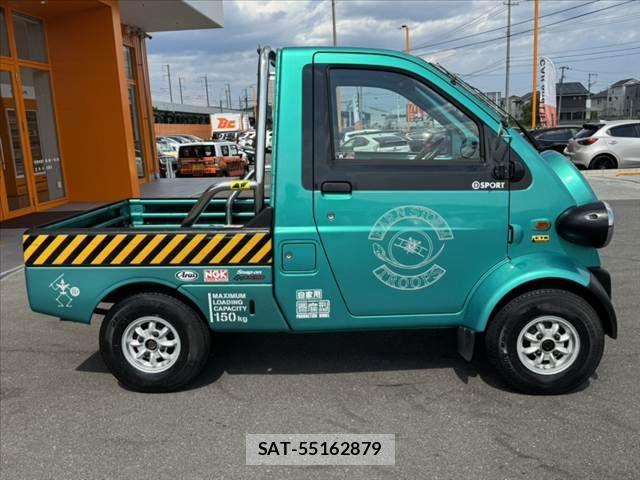 Daihatsu MIDGET II 1996-01 8245917-10