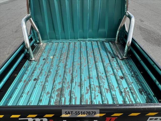 Daihatsu MIDGET II 1996-01 8245917-26