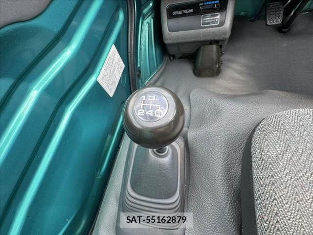 Daihatsu MIDGET II 1996-01 8245917-2