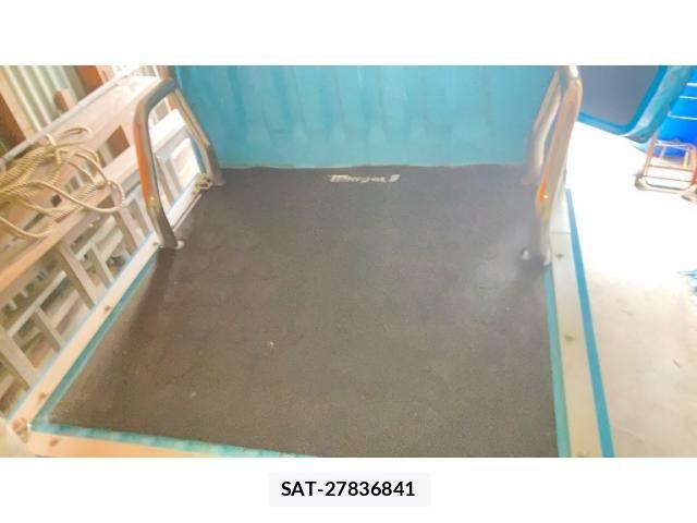 Daihatsu MIDGET II 2001-07 8438432-19