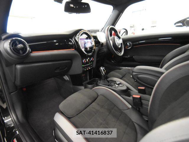 Bmw MINI 2023-03 789342-16