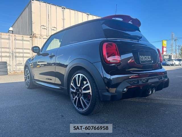 Bmw MINI 2022-11 2082690-17