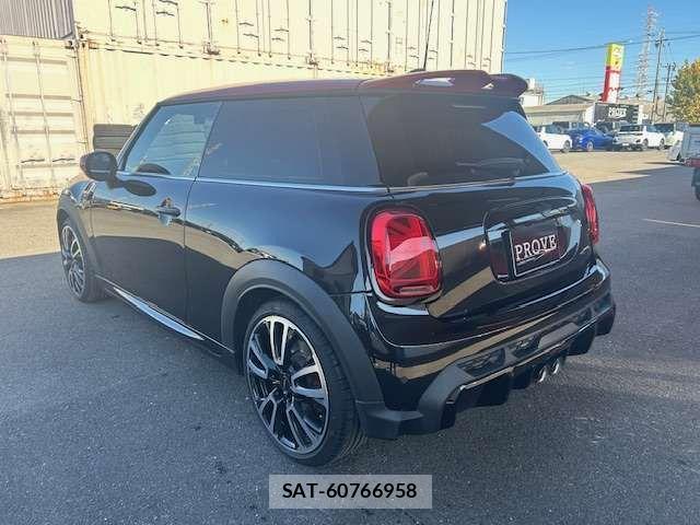 Bmw MINI 2022-11 2082690-18