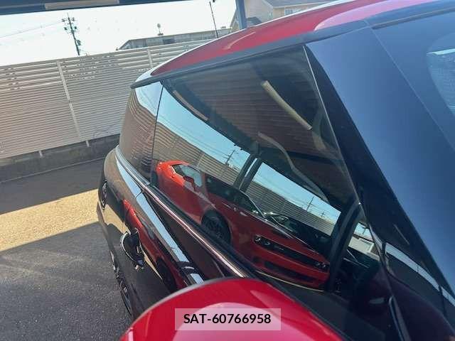 Bmw MINI 2022-11 2082690-8