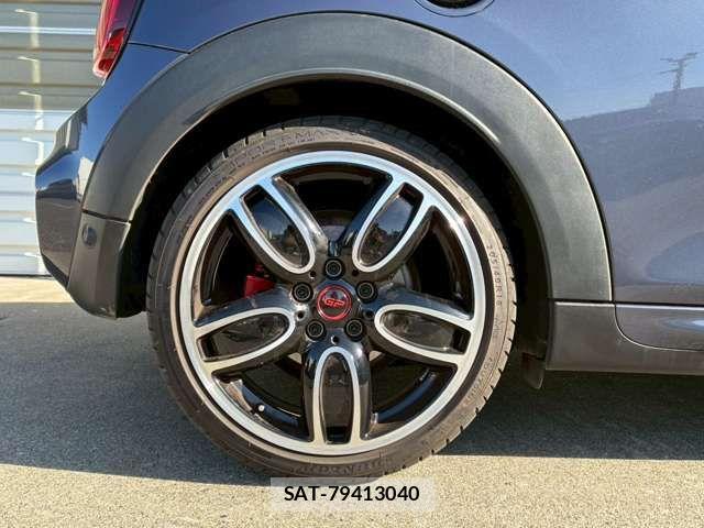 Bmw MINI 2021-06 3379407-11