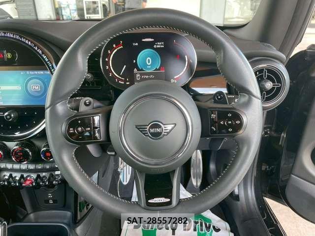 Bmw MINI 2023-07 4393358-9