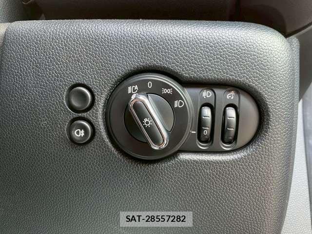 Bmw MINI 2023-07 4393358-12